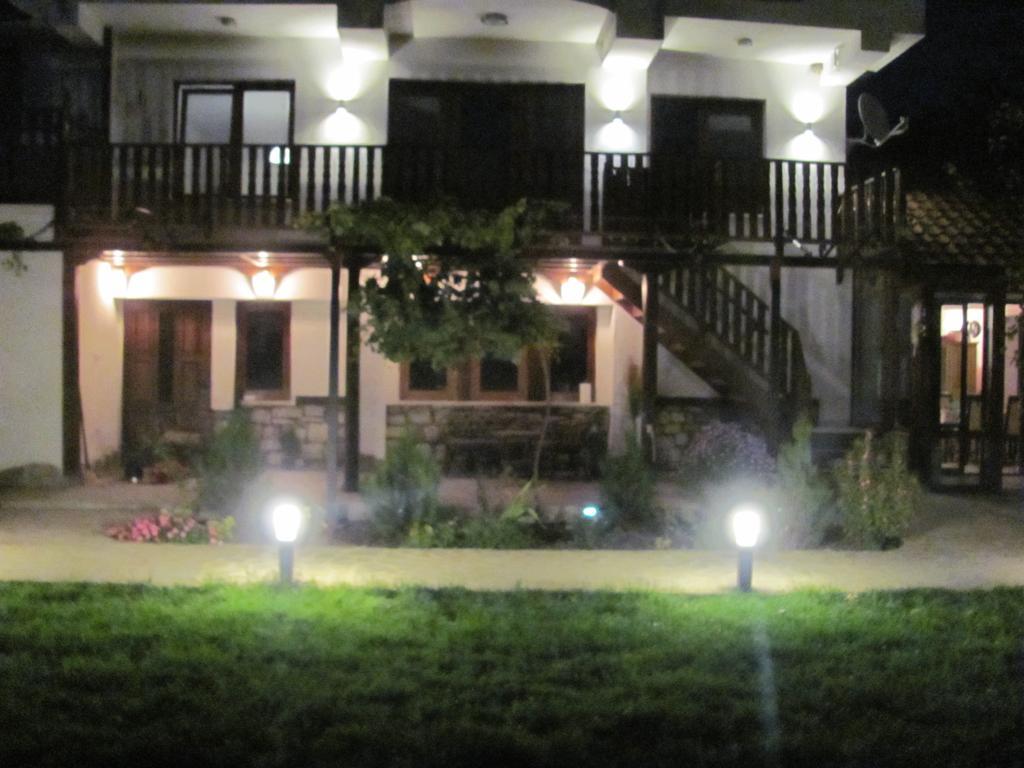 Guest House Villa Elma Nevsha Экстерьер фото
